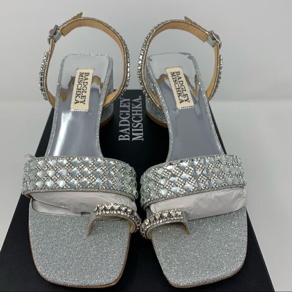 Badgley Mishcka Beatrice Heels - Picture 4 of 9